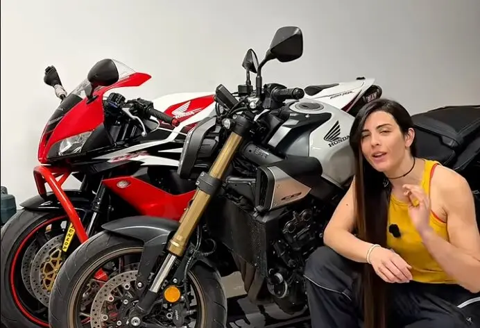 La motera y sus Honda