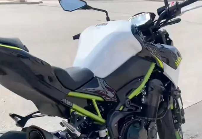 Kawasaki Z900