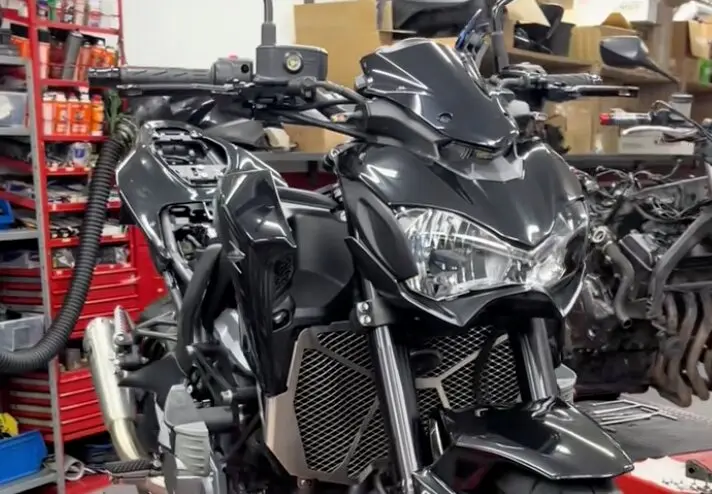 Kawasaki Z900
