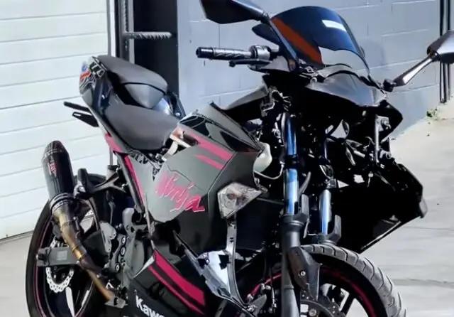 Kawasaki Ninja 400
