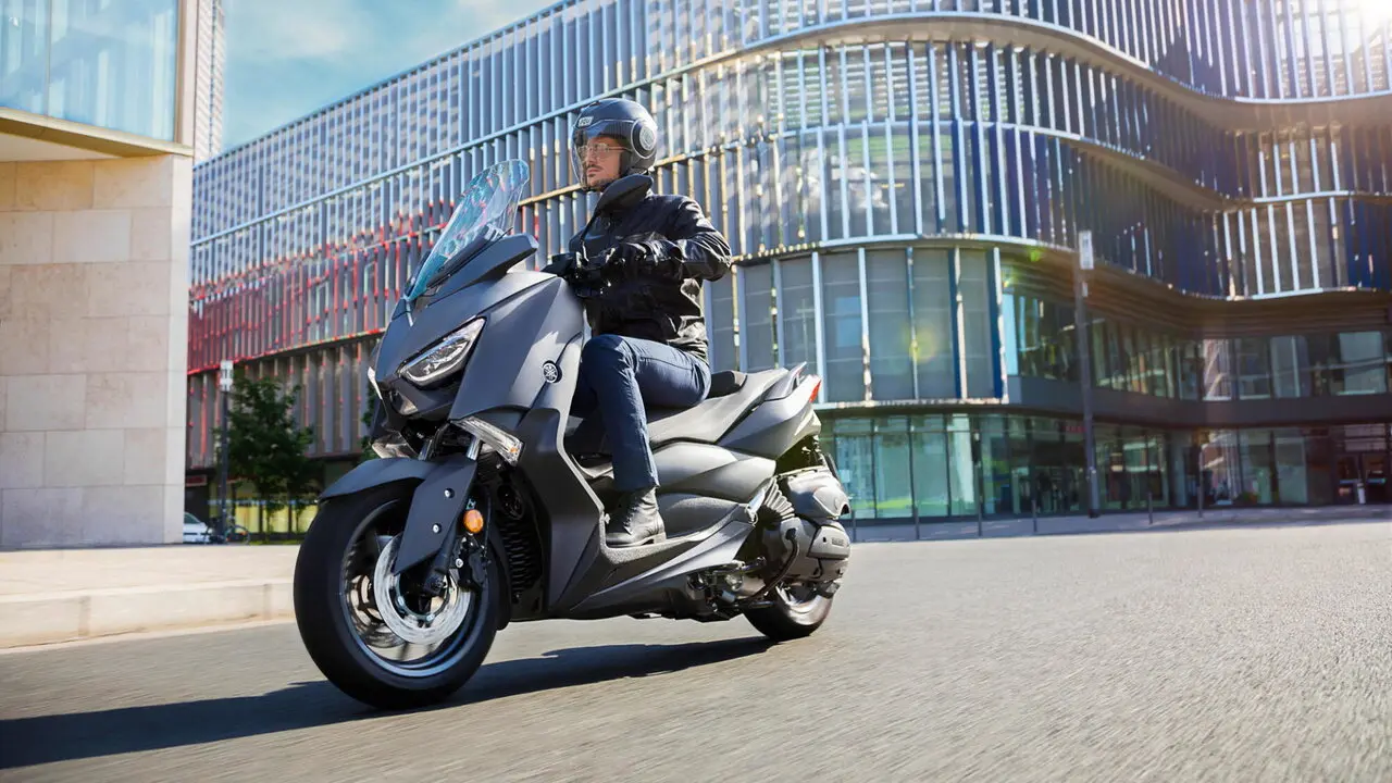 Yamaha XMax 400