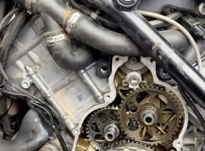 El motor de la KTM 1290 SuperAdventure