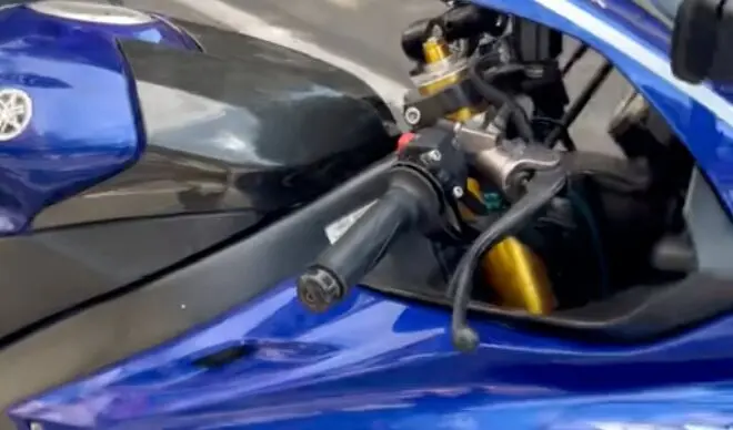 Yamaha R6