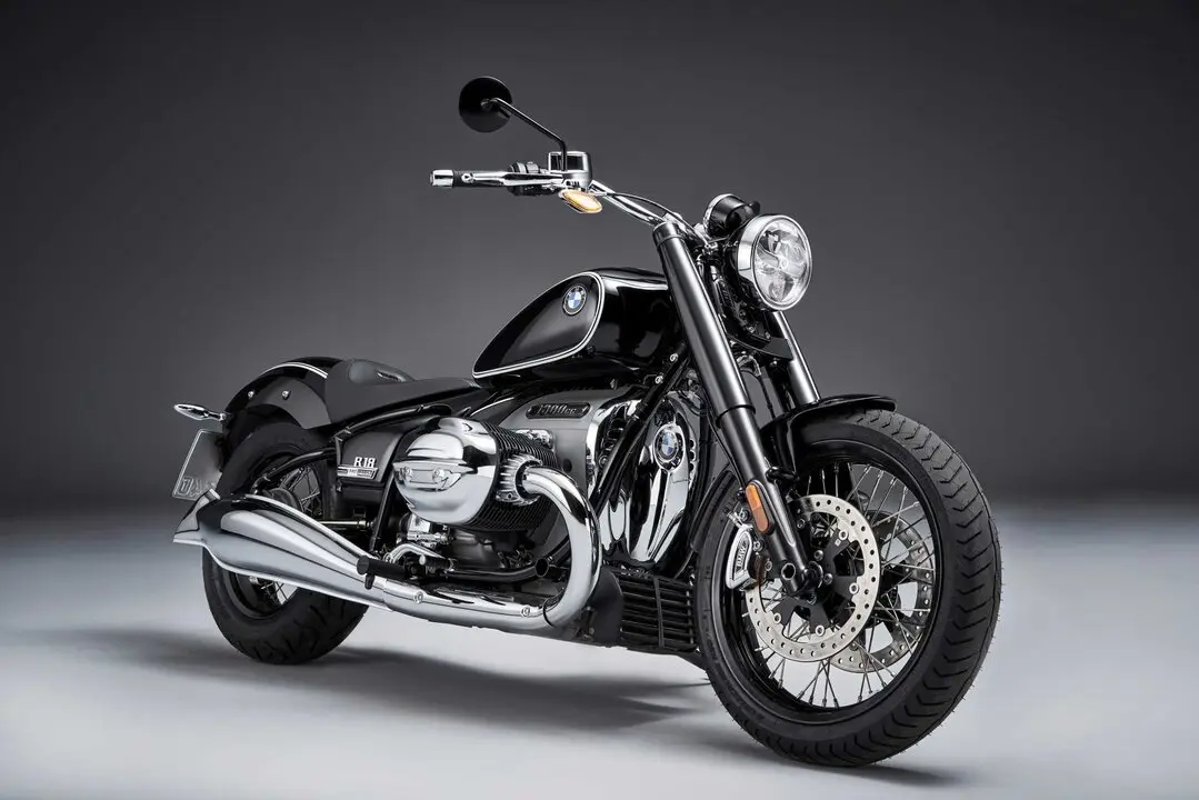 BMW R 18