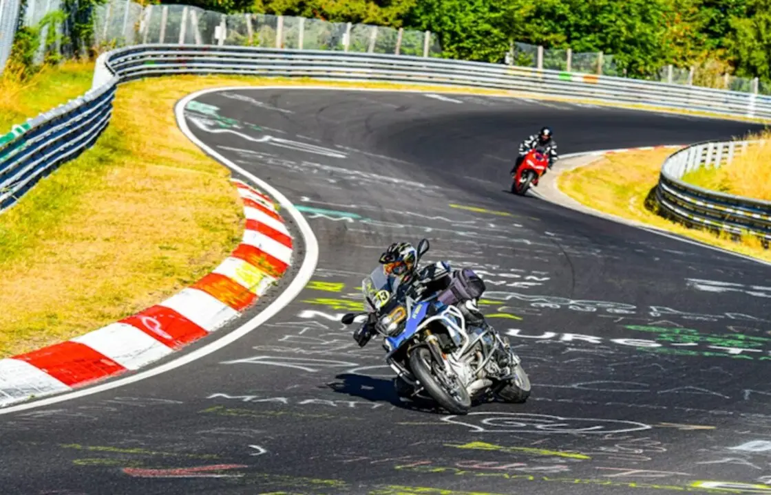 Motos en N&uuml;rburgring