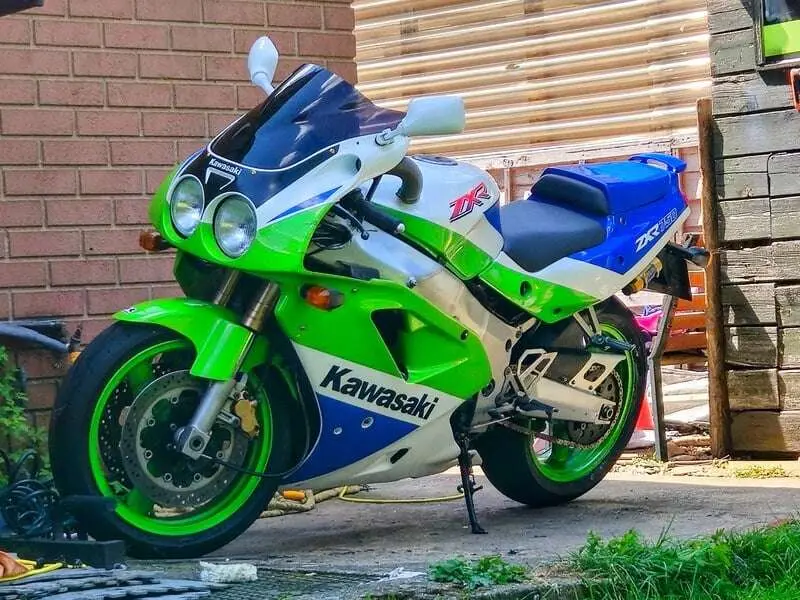 Kawasaki ZX750R