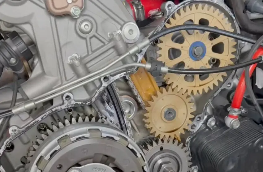 Los engranajes de tefl&oacute;n de la Ducati