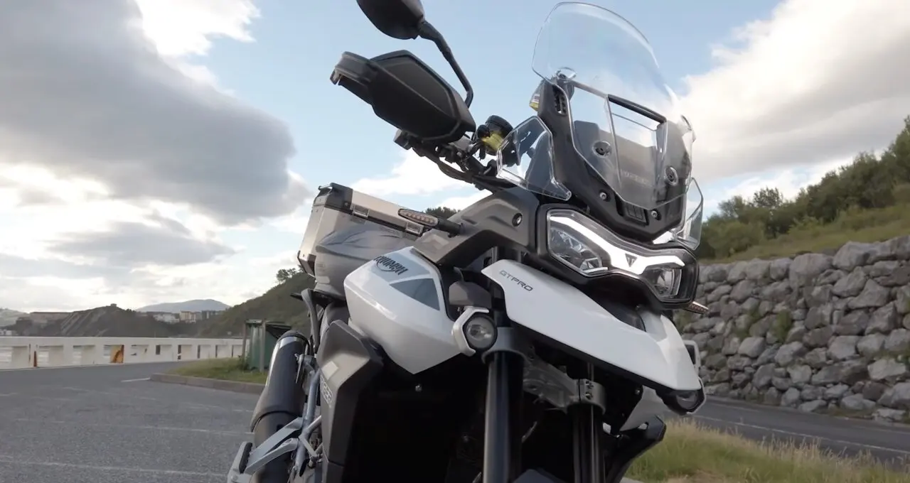 Triumph Tiger 900 GT Pro