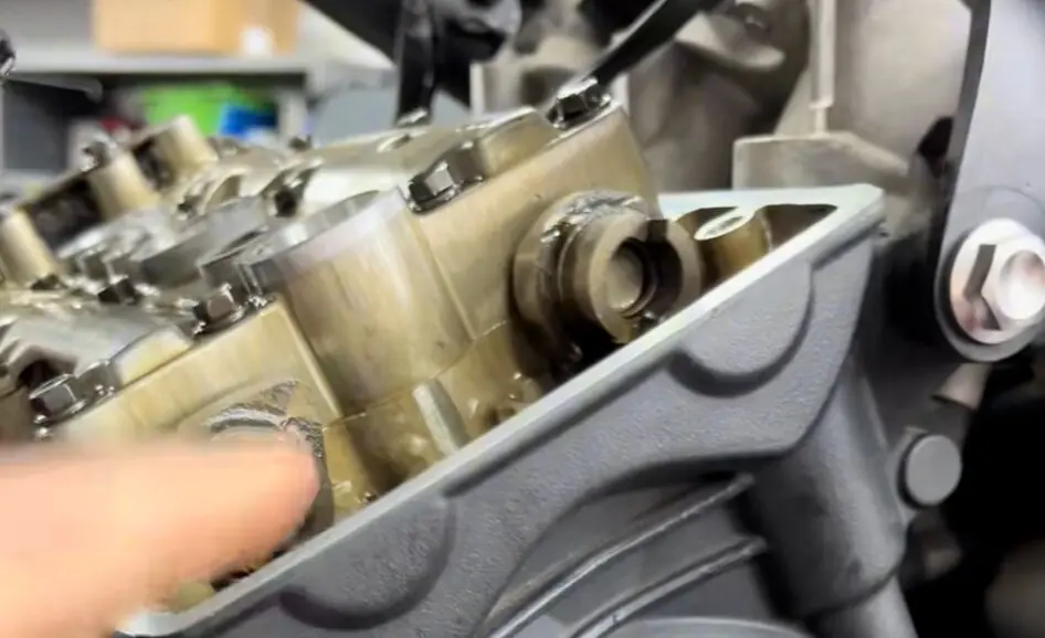 El motor de la Triumph Trident