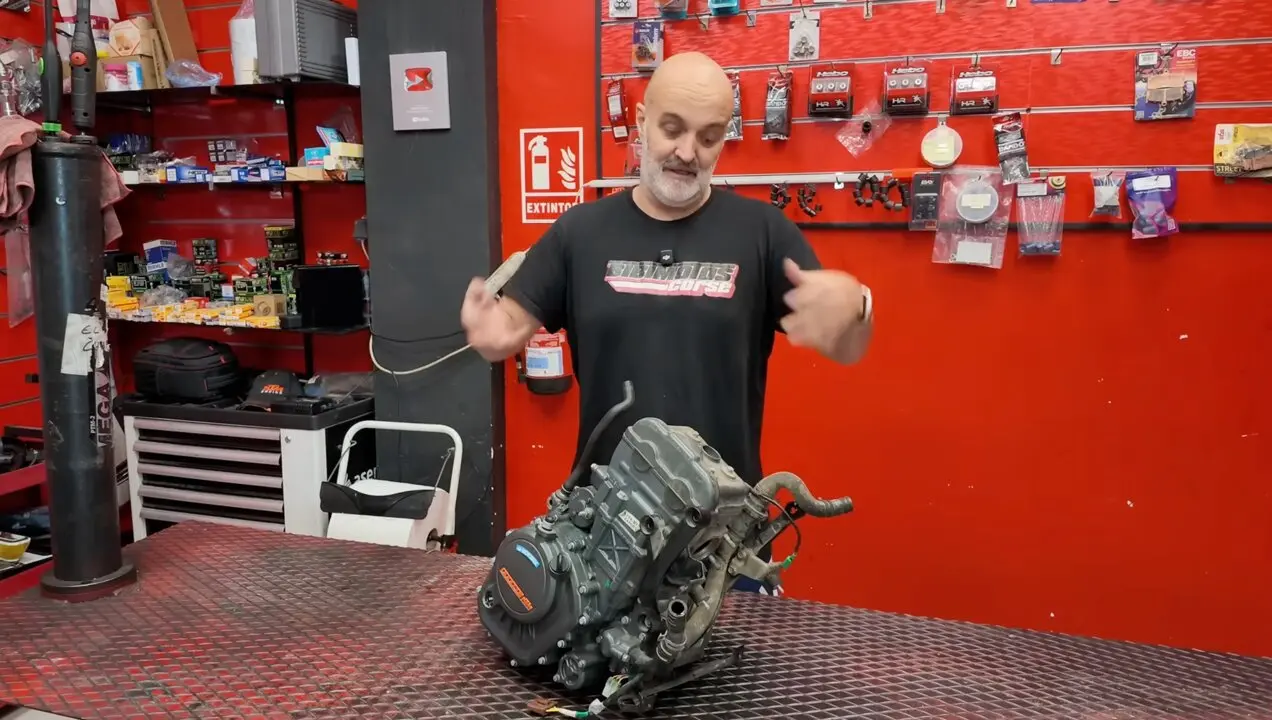 Bibimotos y el motor de la KTM 125 Duke