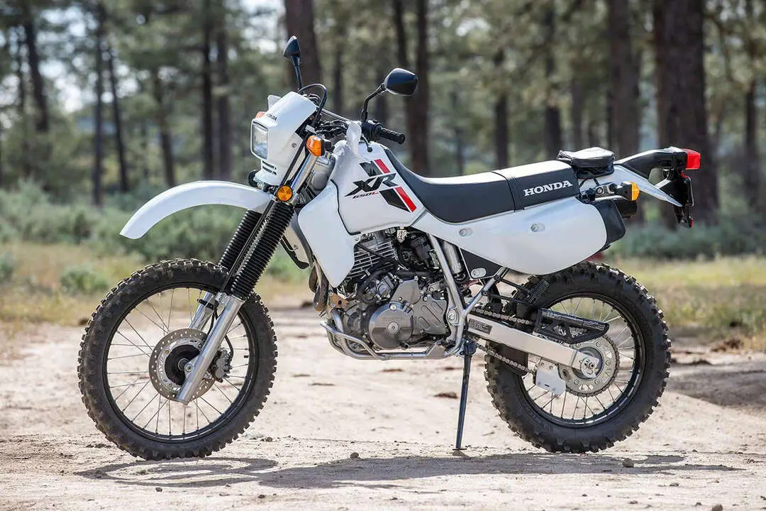 2_honda_xr650l_2025_0