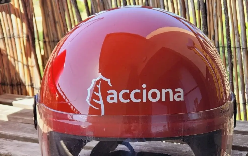 Cascos Acciona
