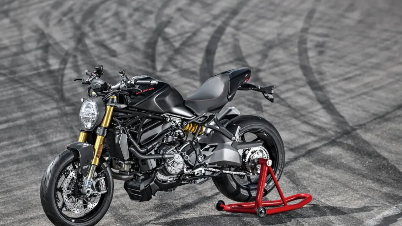 Ducati Monster 1200