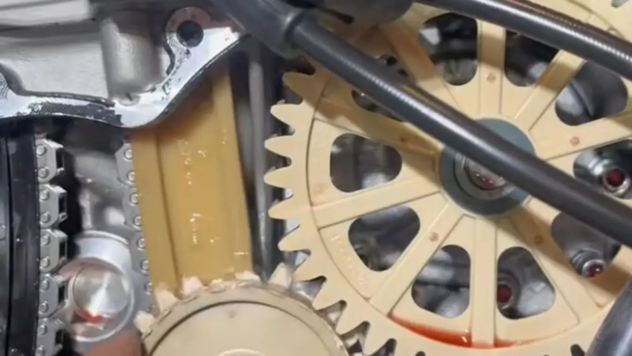 Los piñones de la Ducati
