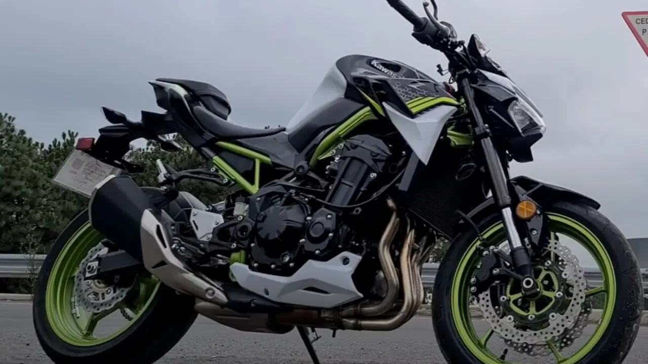 Kawasaki Z900