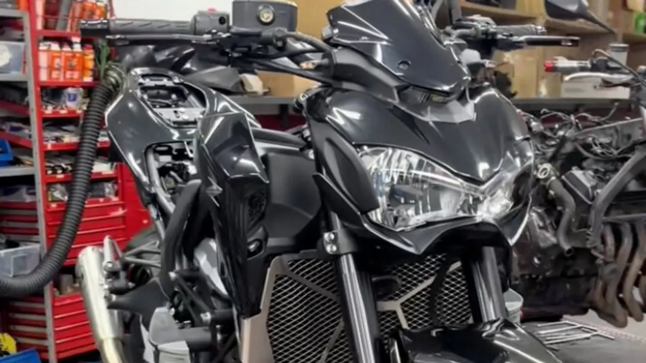 Kawasaki Z900
