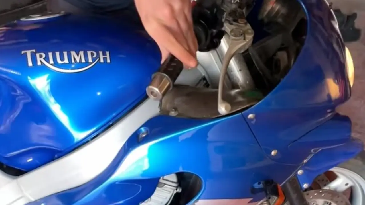 Triumph 600TT