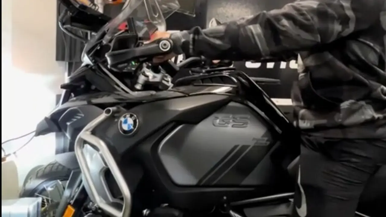 BMW