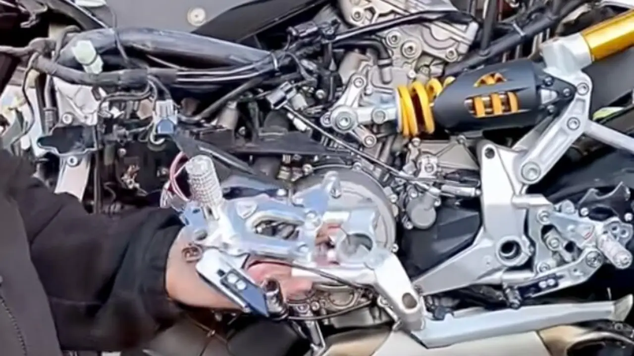 Ducati Panigale 899