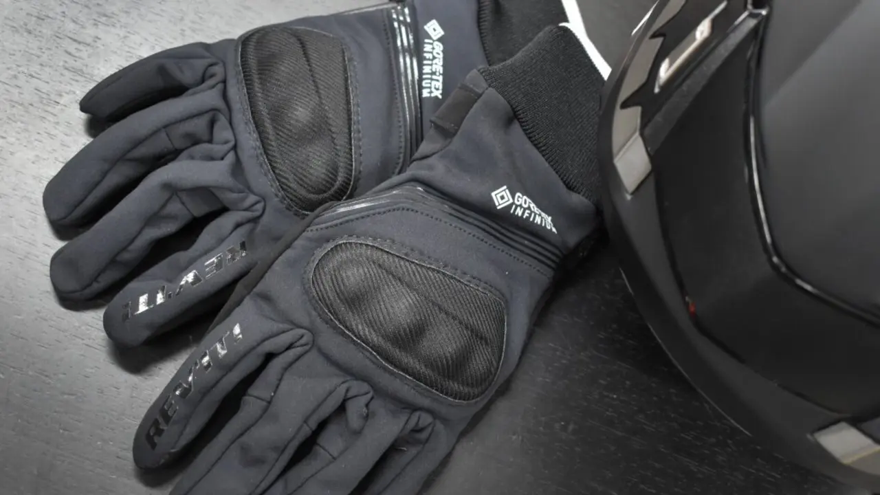 Guantes de moto