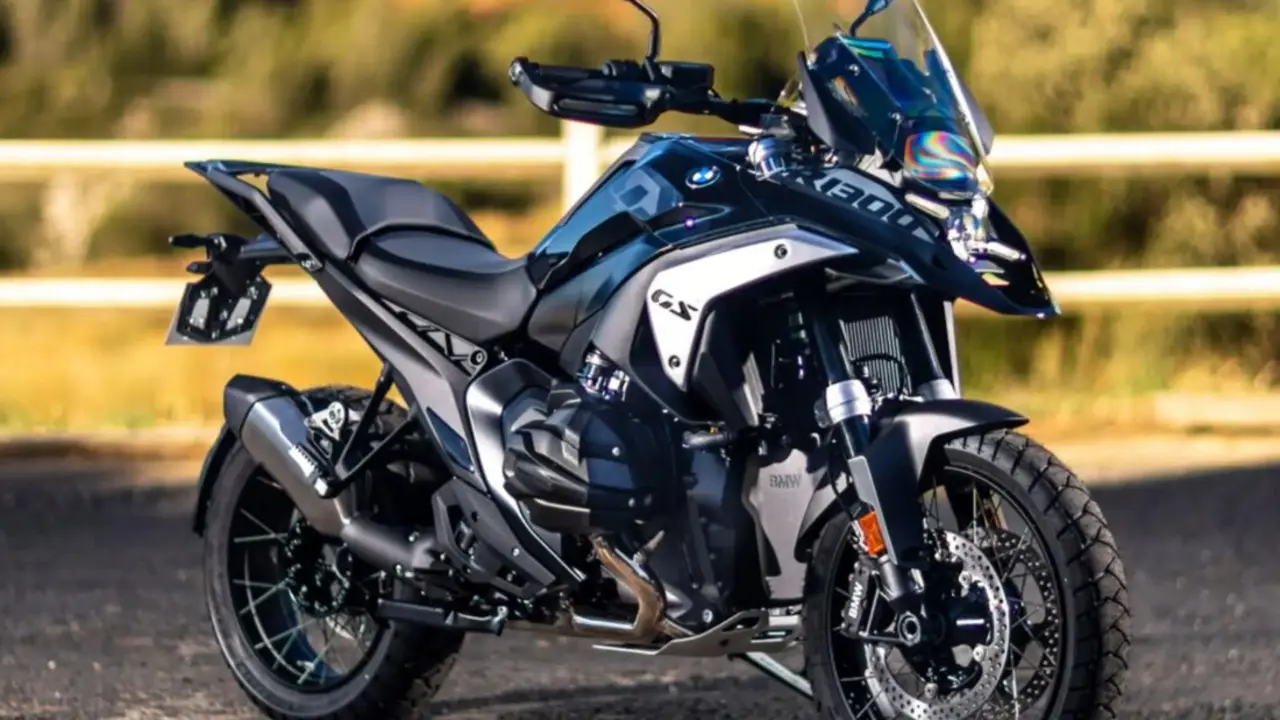 BMW R 1300 GS Dark Edition. Foto: Lerepairedesmotards.