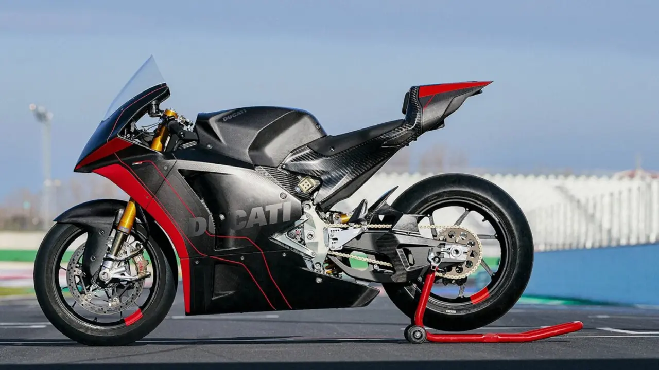 Ducati V21L