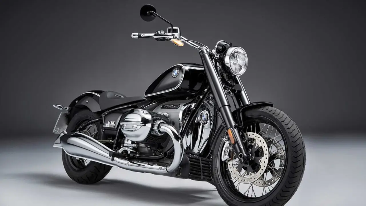 BMW R 18