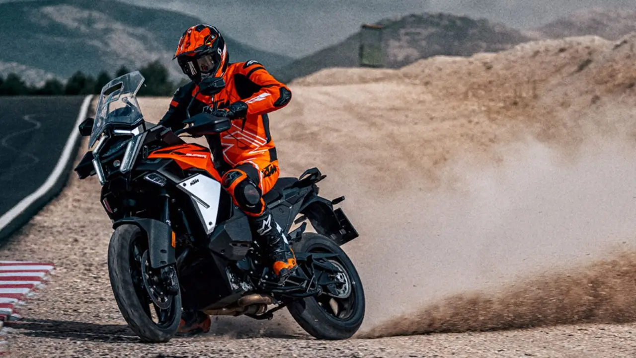 KTM 1390 Super Adventure S Evo