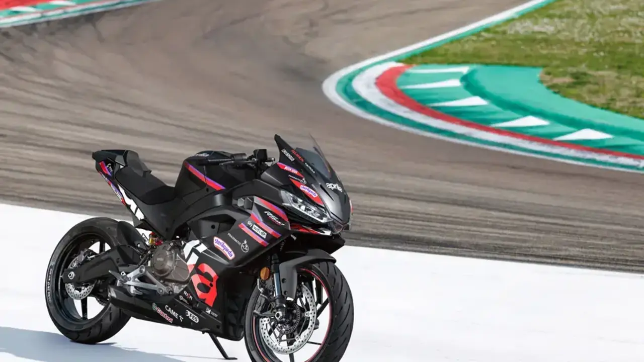 Aprilia RS457