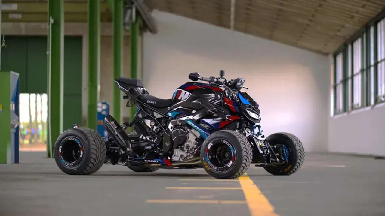 2_hyperquad_bmw_m1000r