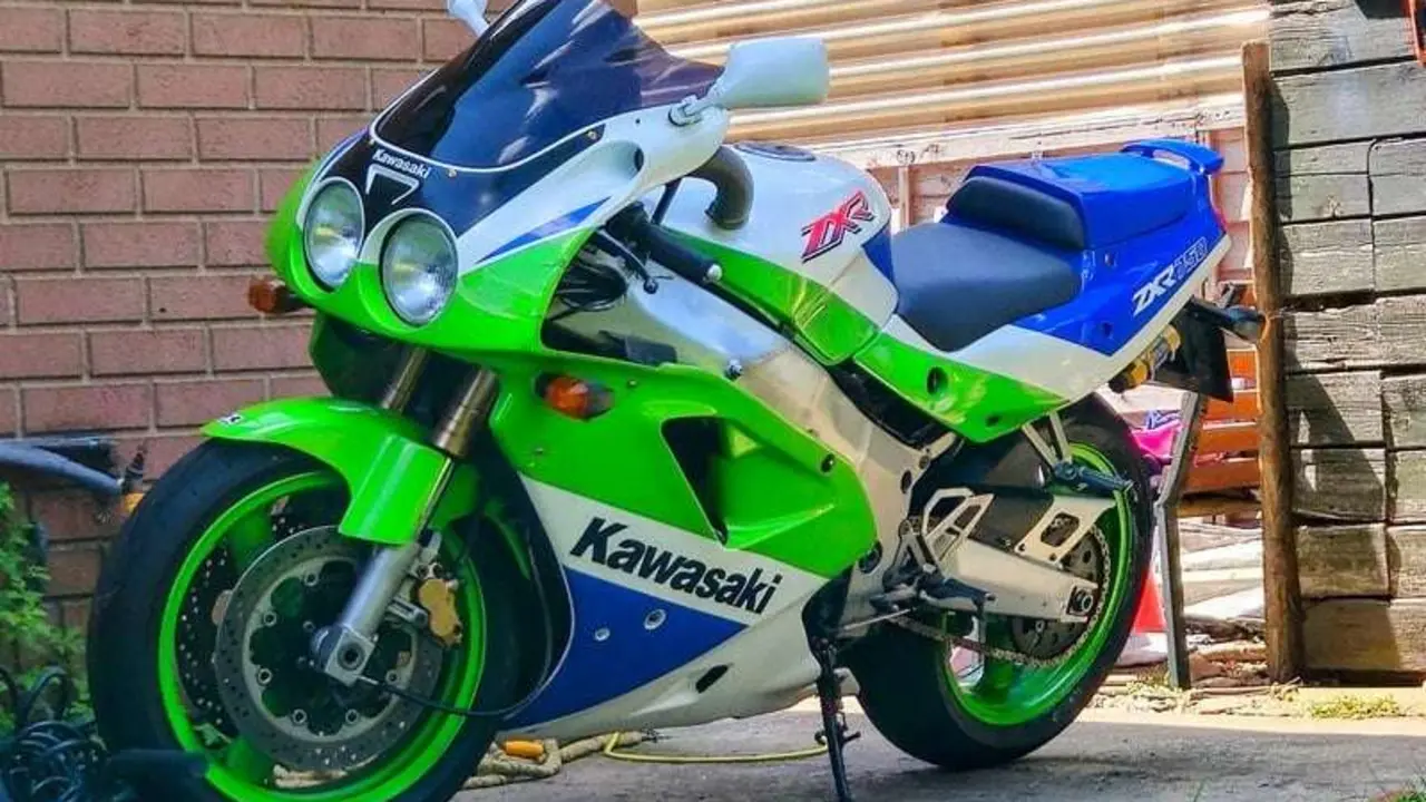Kawasaki ZX750R