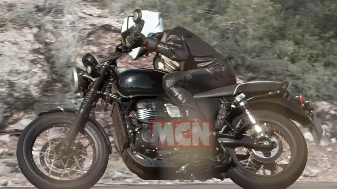 triumph-bonneville-400-3