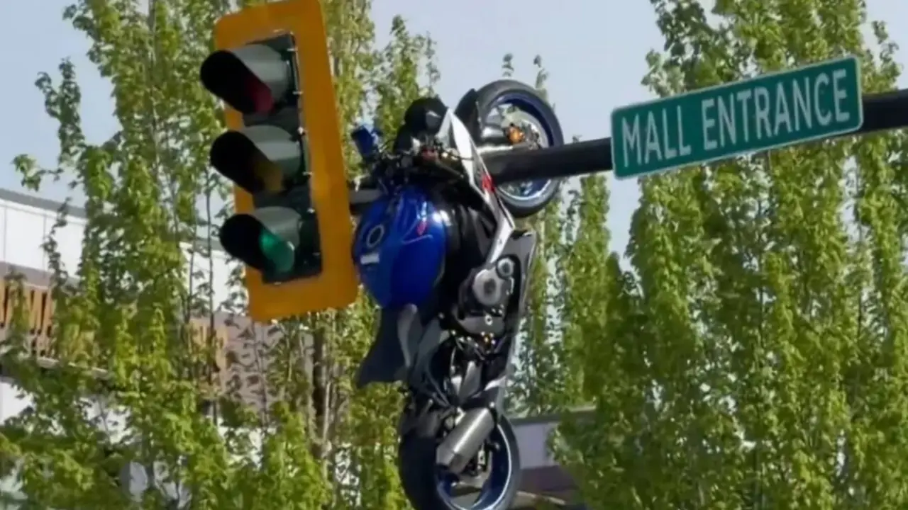 La moto en Canad&aacute;