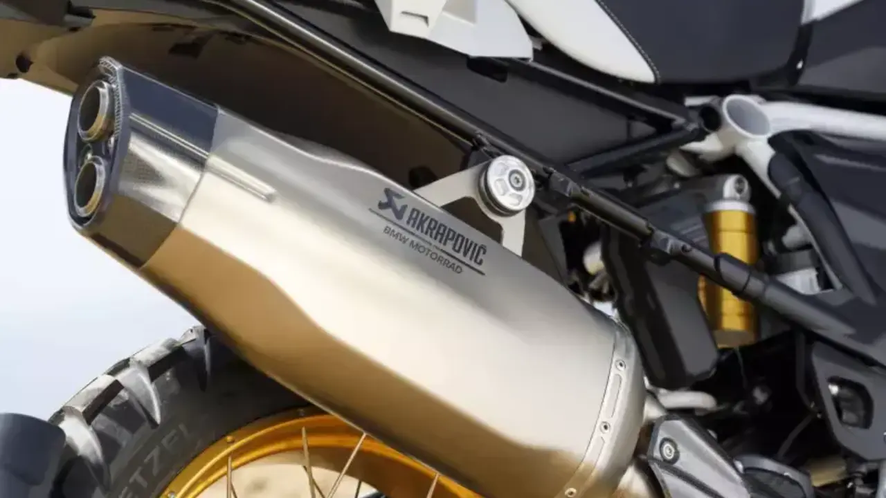 Escape Akrapovic