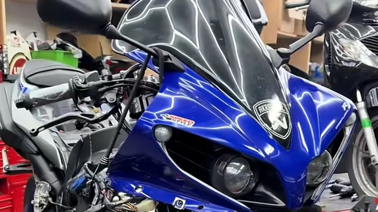 Yamaha R1
