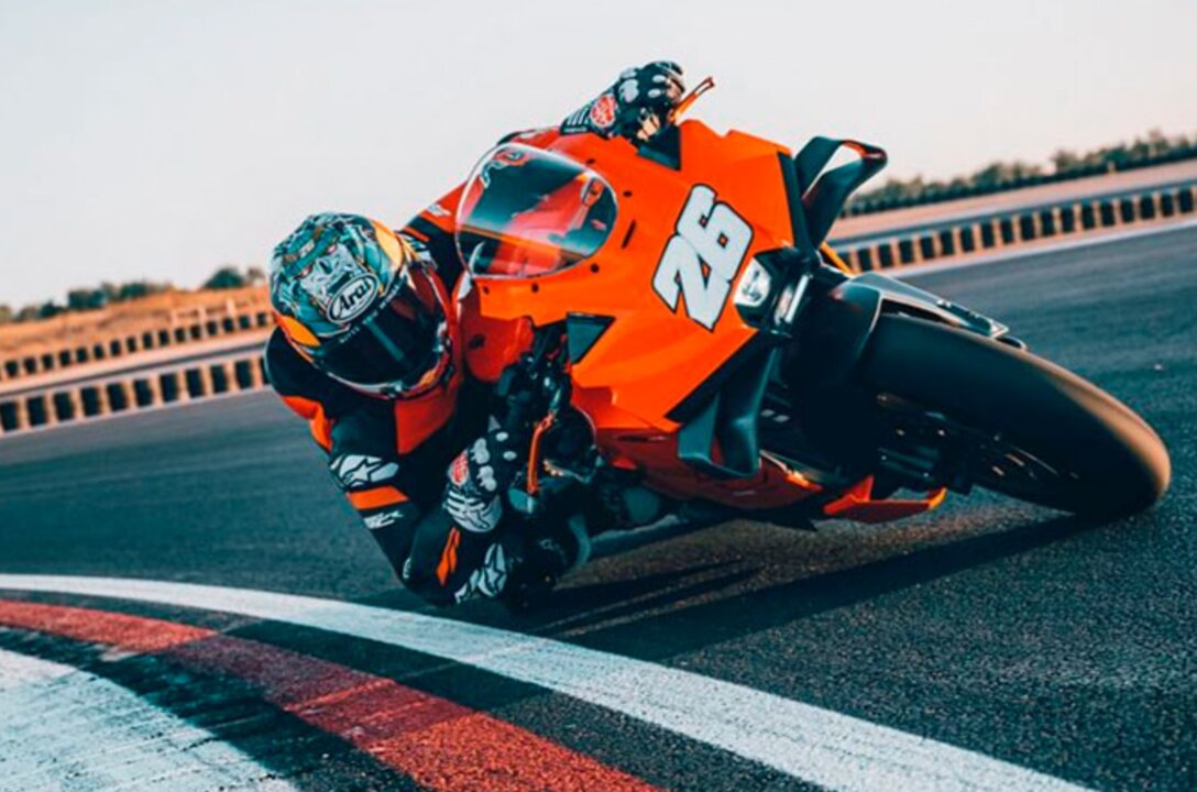 KTM 990 RC R 2025