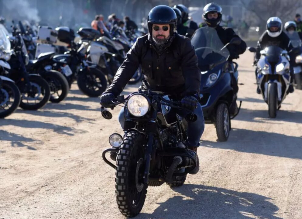 Santiago Abascal y su moto