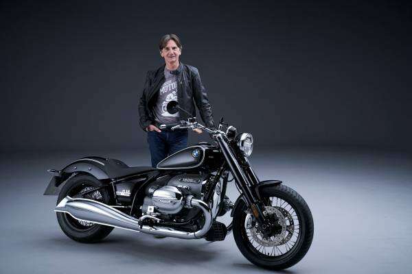 BMW R18