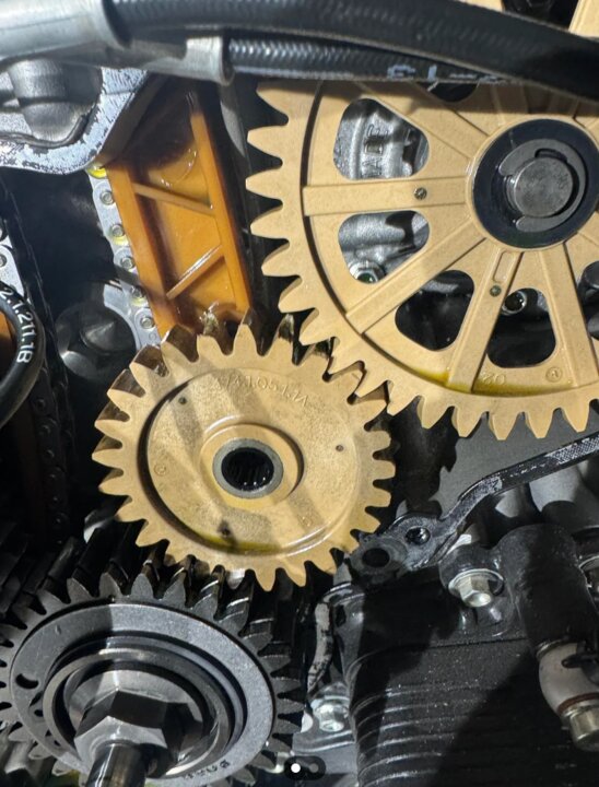 Los engranajes de teflón de Ducati