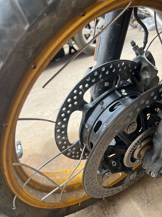 La BMW R 1300 GS del afectado