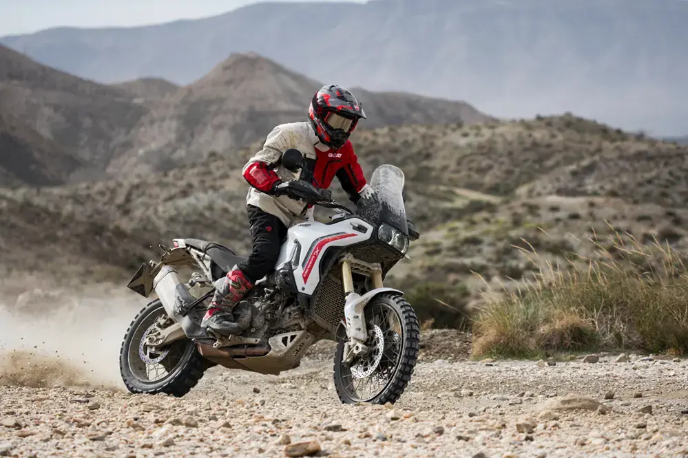 2026_ducati_desert_x_85_preview